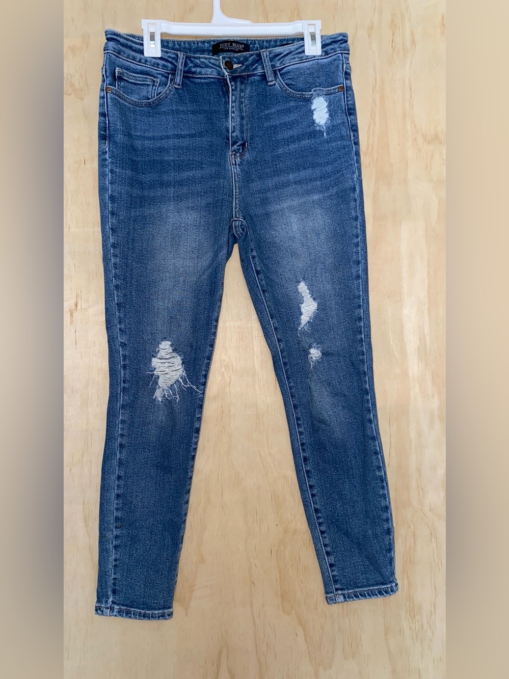 Judy Blue Women's Distressed Skinny Jeans - Medium Blue Wash